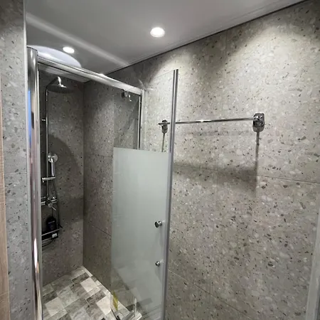 Aa Seaside Αρτέμιδα